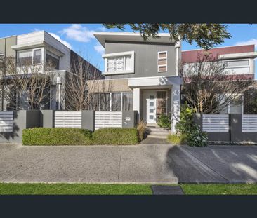 96 Henry Road, Pakenham, Vic 3810 - Photo 2