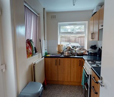 28 Winnie Road Selly Oak - Photo 4