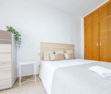 Carrer de Dolores Marqués, Valencia, Valencian Community 46020 - Photo 4