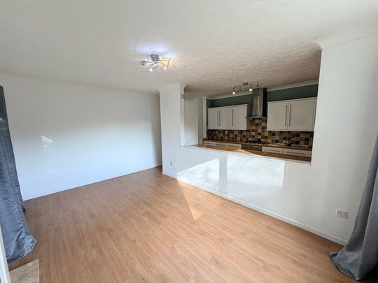 Oystermouth Court, Mumbles, Swansea, SA3 - Photo 1