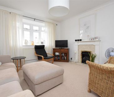 2 bedroom maisonette to rent - Photo 3