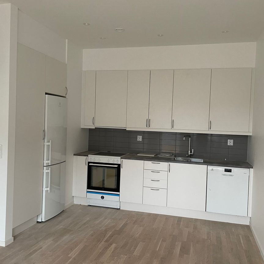 Bragevägen, Södertälje - Photo 1