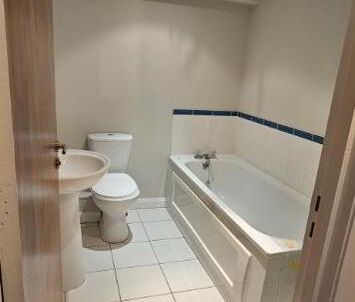 Unit 3, 1b Ravenscroft Avenue, Belfast, BT5 5BA - Photo 6