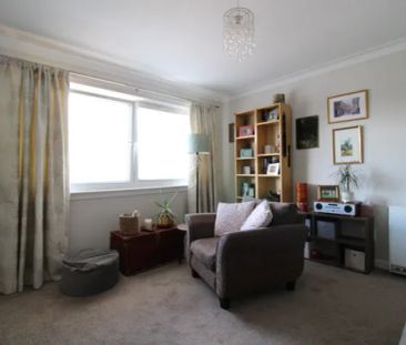 Kelburn Court, Largs - Photo 1