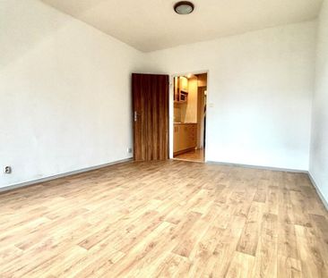 Pronájem bytu 1+kk 31 m2 - Photo 3