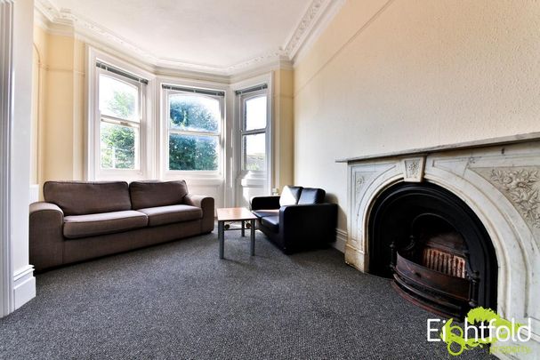 3 bedroom flat to rent - Photo 1