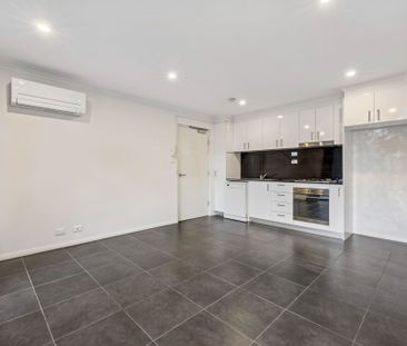 4/60 John Gorton Drive, Coombs ACT 2611 - House For Rent | Domain - Photo 6