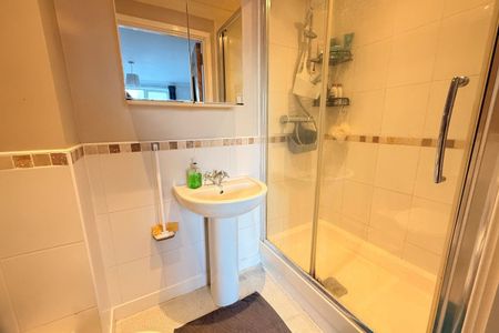 Stortford Hall Park - Photo 5