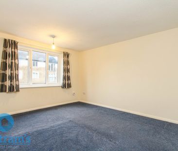 2 bed Apartment for Rent - Photo 5