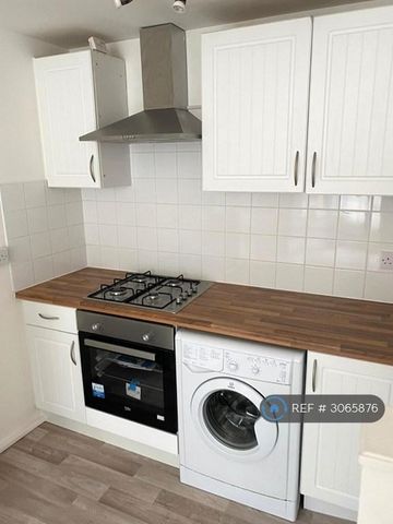 1 bedroom flat to rent - Photo 5