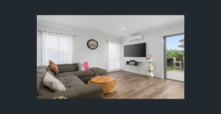 🏡 Stylish & Spacious Family Home in Lara – $580 per week - Photo 3