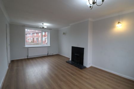 3 Bedroom Semi-detached House To Rent - Photo 2