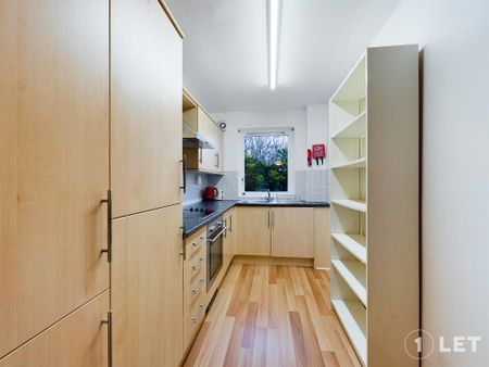 1 bedroom flat to rent - Photo 2
