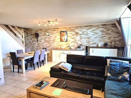 Ruim duplex-appartement met garage te Zulte - Photo 3