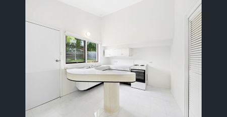 Light-Filled Family Home in a Whisper-Quiet Carlingford Pocket! - Photo 4