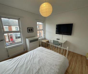 4 Larkstone Street, - Photo 5