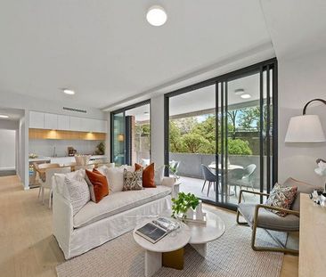 Oversized Two-Bedroom Apartment - Photo 4