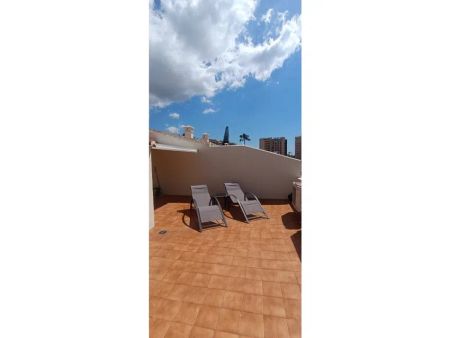 Alquiler de chalet adosado en Calle Federico Martín Bahamontes - Photo 2