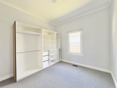 Charming Home in a Prime Newtown Location - Photo 2