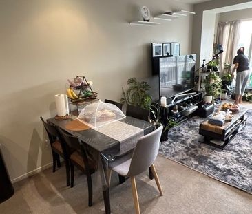 Takapuna Shoalhaven Living - fully furnished. - Photo 1