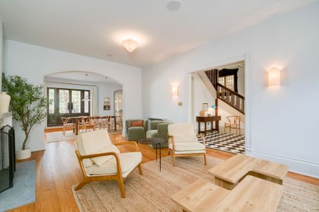 For Lease - 104 Park Road, Toronto, Ontario - Photo 5