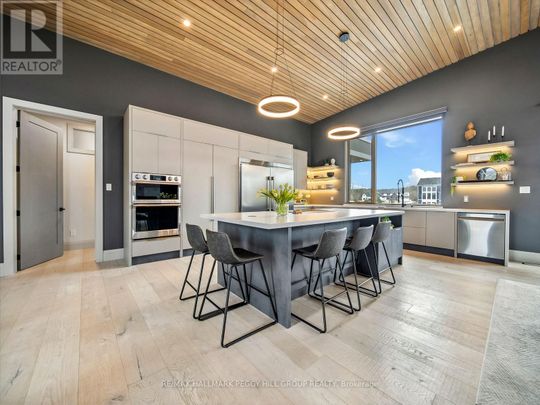 7 Meadowlark Way, ON, Collingwood - Photo 1