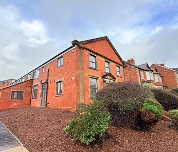 Sherborne Road, Yeovil, Somerset - Photo 2