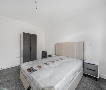 1 bedroom in a house share to rent - Photo 5