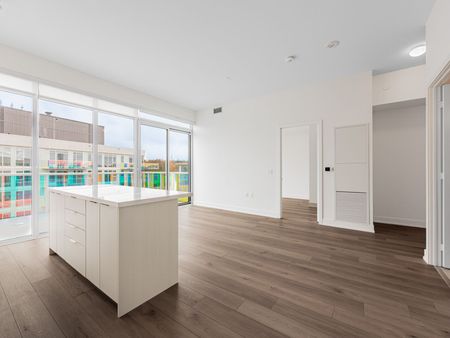 For Lease - 333 Sunseeker Avenue Unit# 627, Innisfil, Ontario - Photo 5