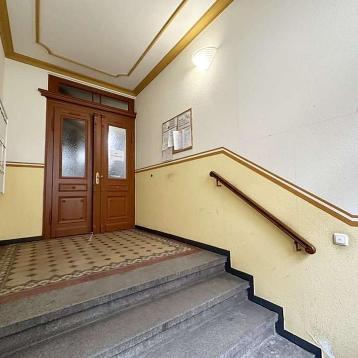 "Charmante 2-Zimmer-Wohnung mit Balkon und Einbauküche in begehrter Lage" - Foto 1