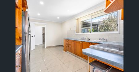 Where Family Comfort Meets Everyday Convenience - Photo 3