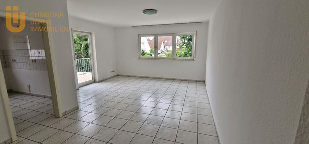 Gepflegte 2 Zimmerwohnung * Balkon * neue EBK * Duplex Stellplatz in Heusenstamm - Foto 1