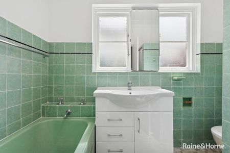 3 Bedroom Home - Photo 4