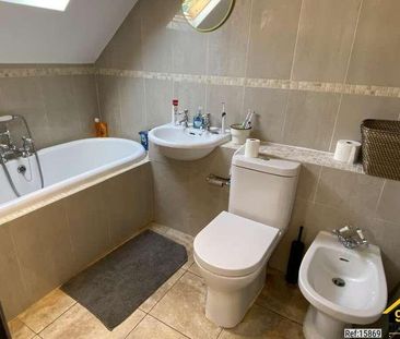 Church Lane, Backwell, Bristol, North Somerset, BS48 - Photo 5