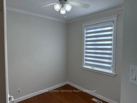 15 Glendale Avenue #( Upper ) - Photo 3