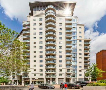 City Tower, Limeharbour - Photo 1