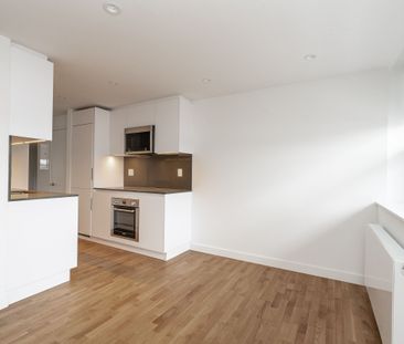 501 Kingston Road - Photo 2