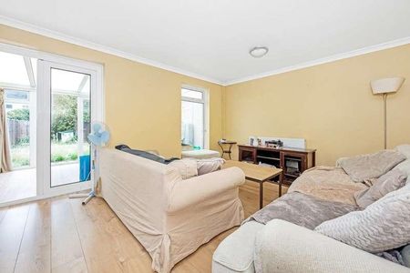 Redwood Close, Surrey Quays, SE16 - Photo 2