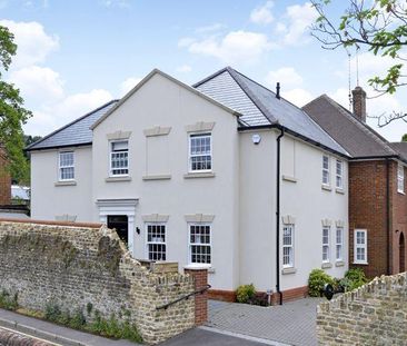 3 bedroom semi-detached house to rent - Photo 2