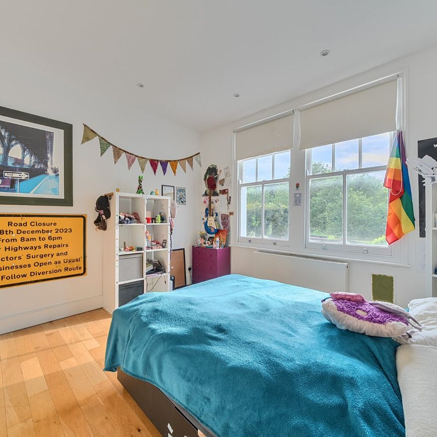 Elsenham Street, Southfields, London, SW18 - Photo 1