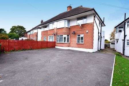 Boxley Road, Penenden Heath, Maidstone - Photo 2