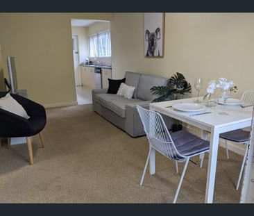 2/53 Dell Road, St Lucia, Qld 4067 - Photo 4