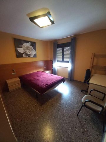 Piso de alquiler en Rafael Company, Nou Benicalap - Photo 5