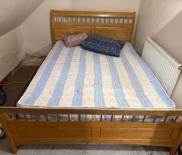 Room in a Shared Flat, Save King, IG3 - Photo 1