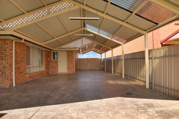 Fresh, Spacious Four Bedroom Home, and Ready to Impress! - Photo 1