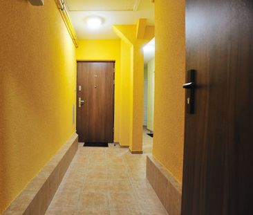 2 pokoje w idealnej lokalizacji - ul. Sikorskiego - Photo 1