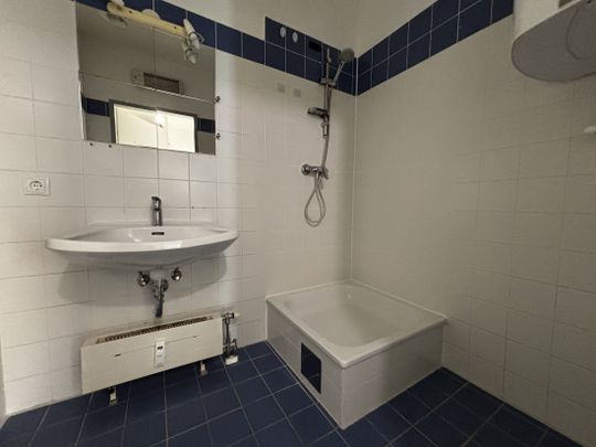 Gut aufgeteilte 2-Zimmer-Wohnung mit Balkon - Photo 1