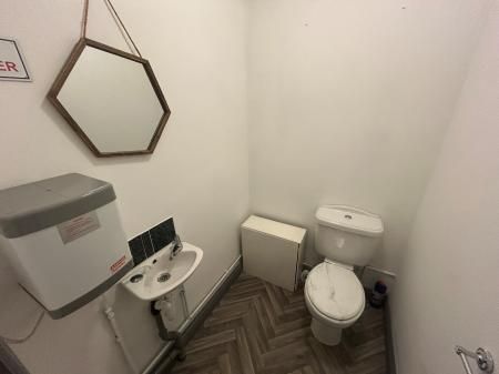 New Street, Staffordshire, Burton upon Trent, DE14 - Photo 3