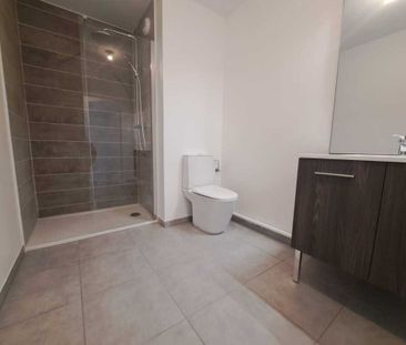 Location Appartement 1 pièce 31m² THONON LES BAINS 74200 - Photo 6