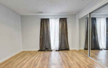 Detached Home For Lease | N8125558 - Photo 4